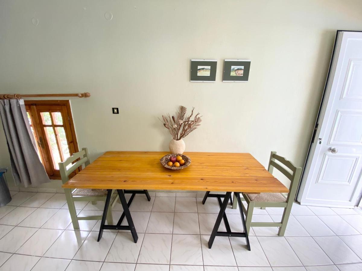 Egli Apartment Stalós Екстериор снимка